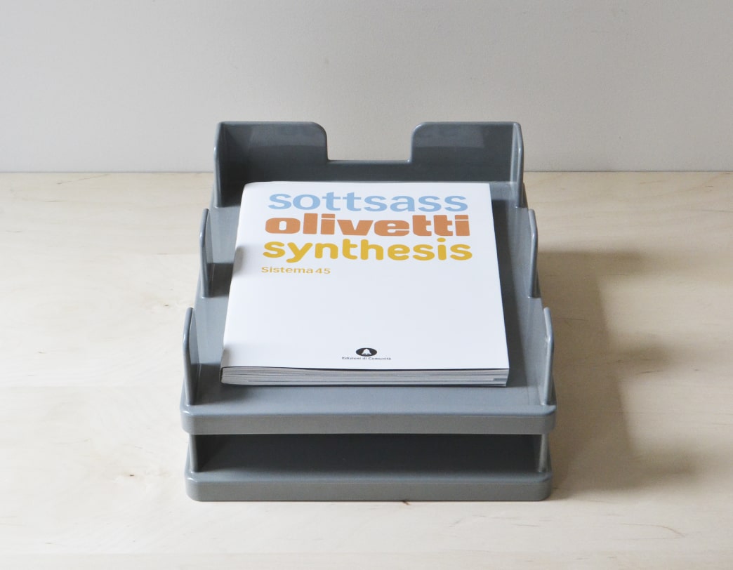 Olivetti Synthesis 45/ペーパートレイ ベージュ