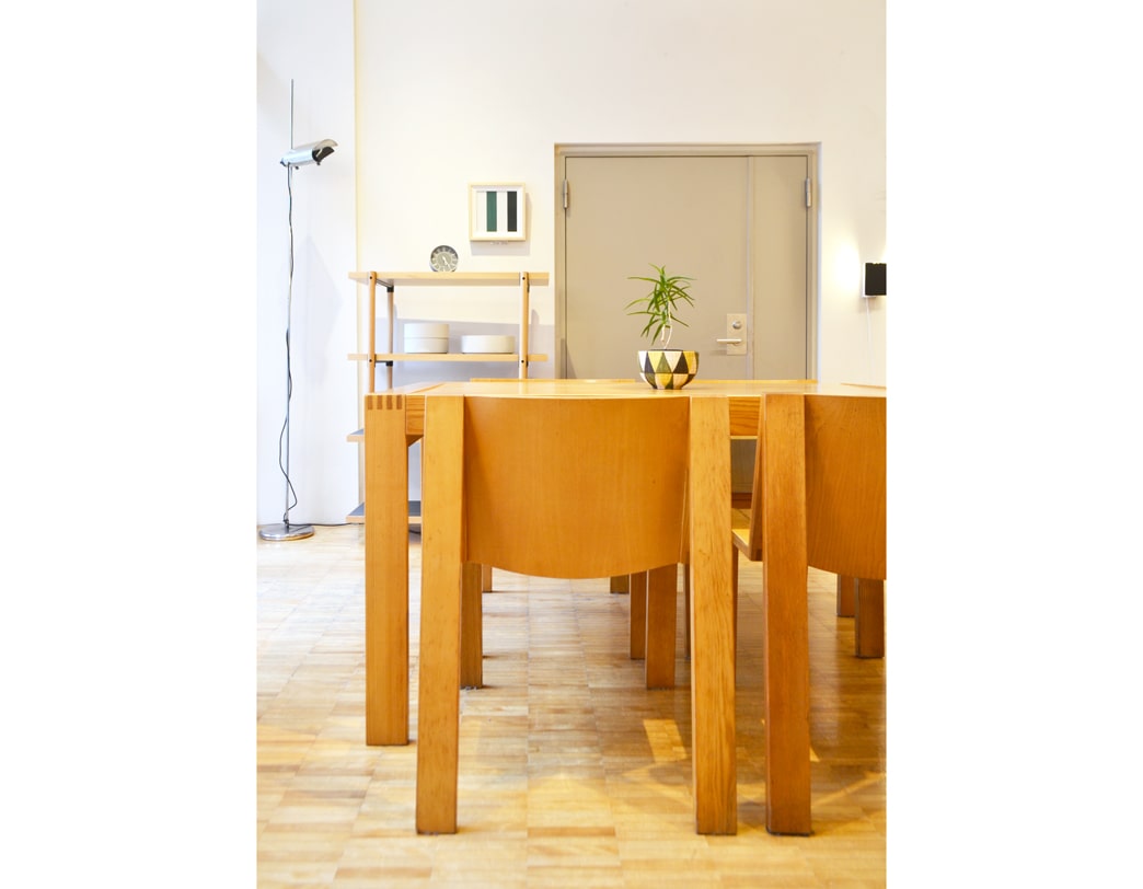 SE15 Dining Table