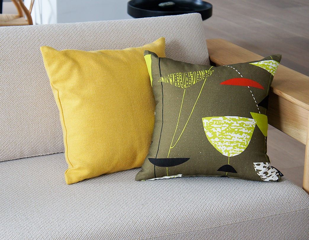 プレーンクッションカバー イエロー(TR2005)【サンプル】