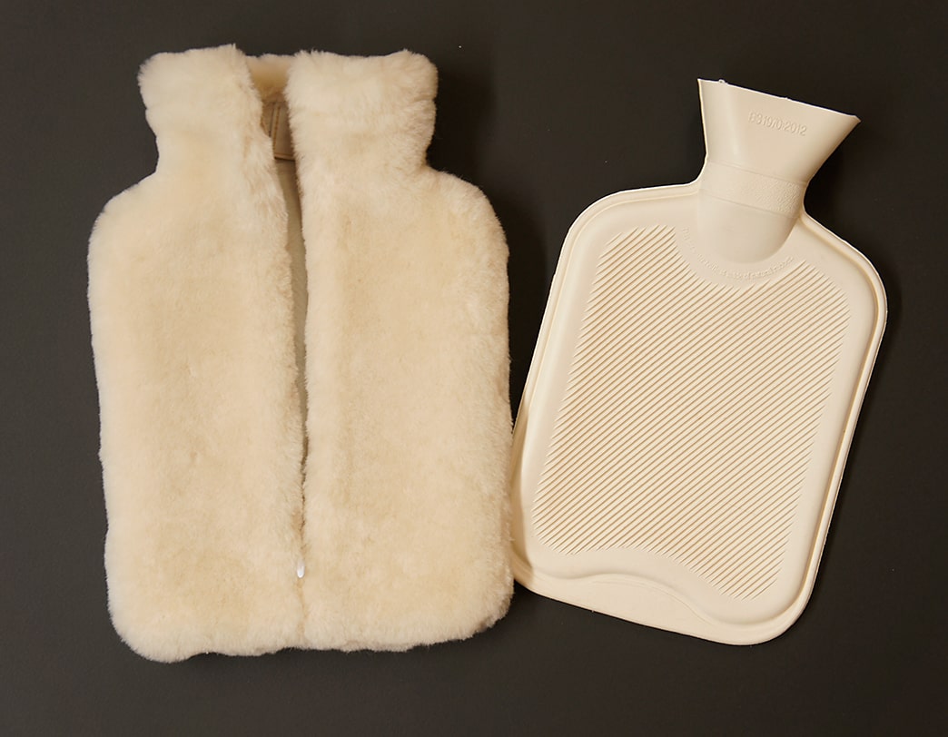 シープスキン モカシン ホットウォーターボトル(湯たんぽ)