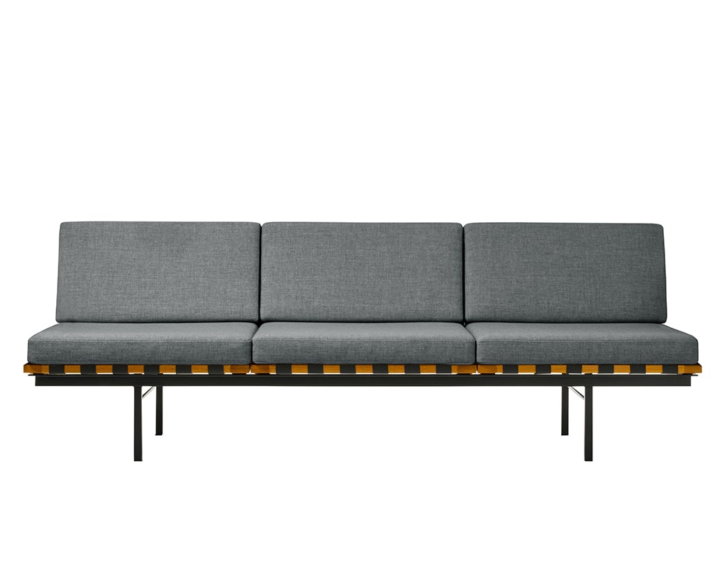 フォームグループ FG3-01　ソファ 3シーター