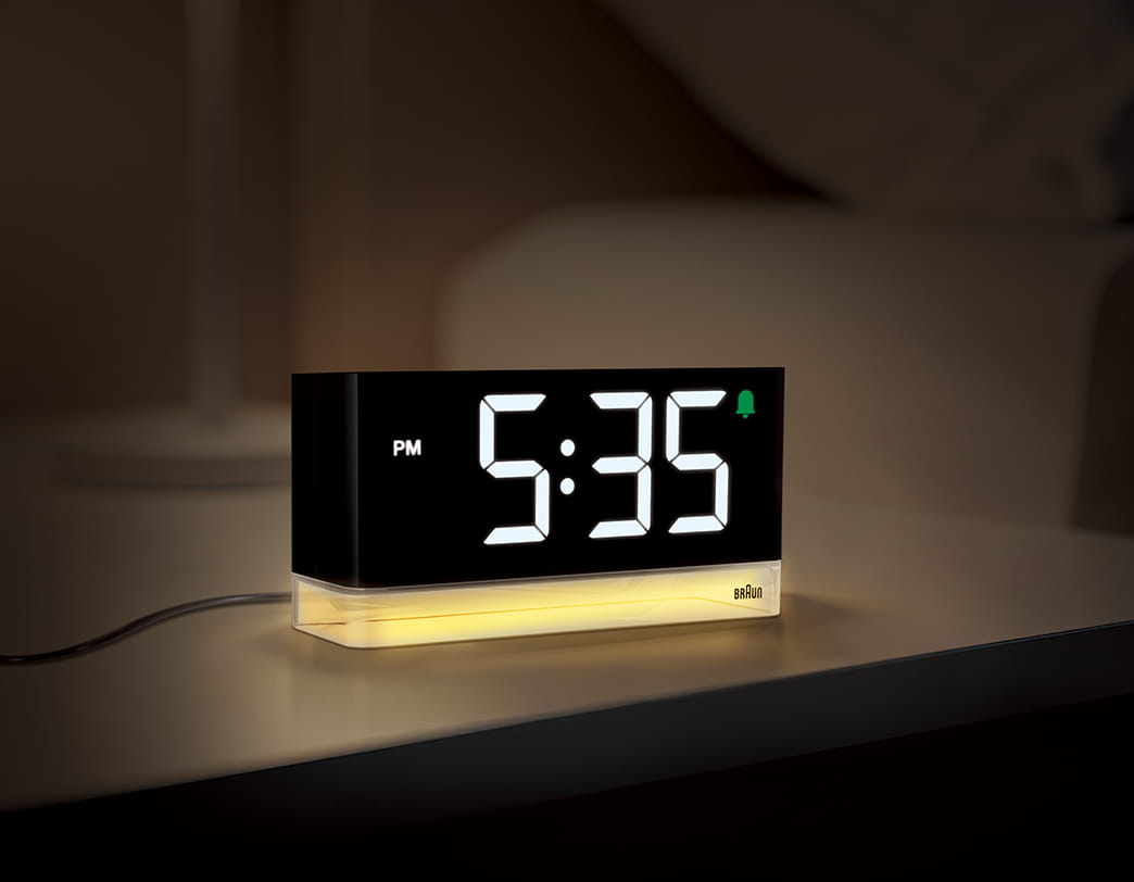BRAUN デジタルクロック BC27B