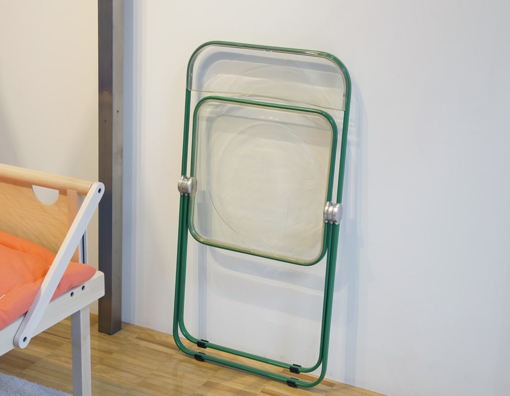 Plia Chair Green / Giancarlo Piretti