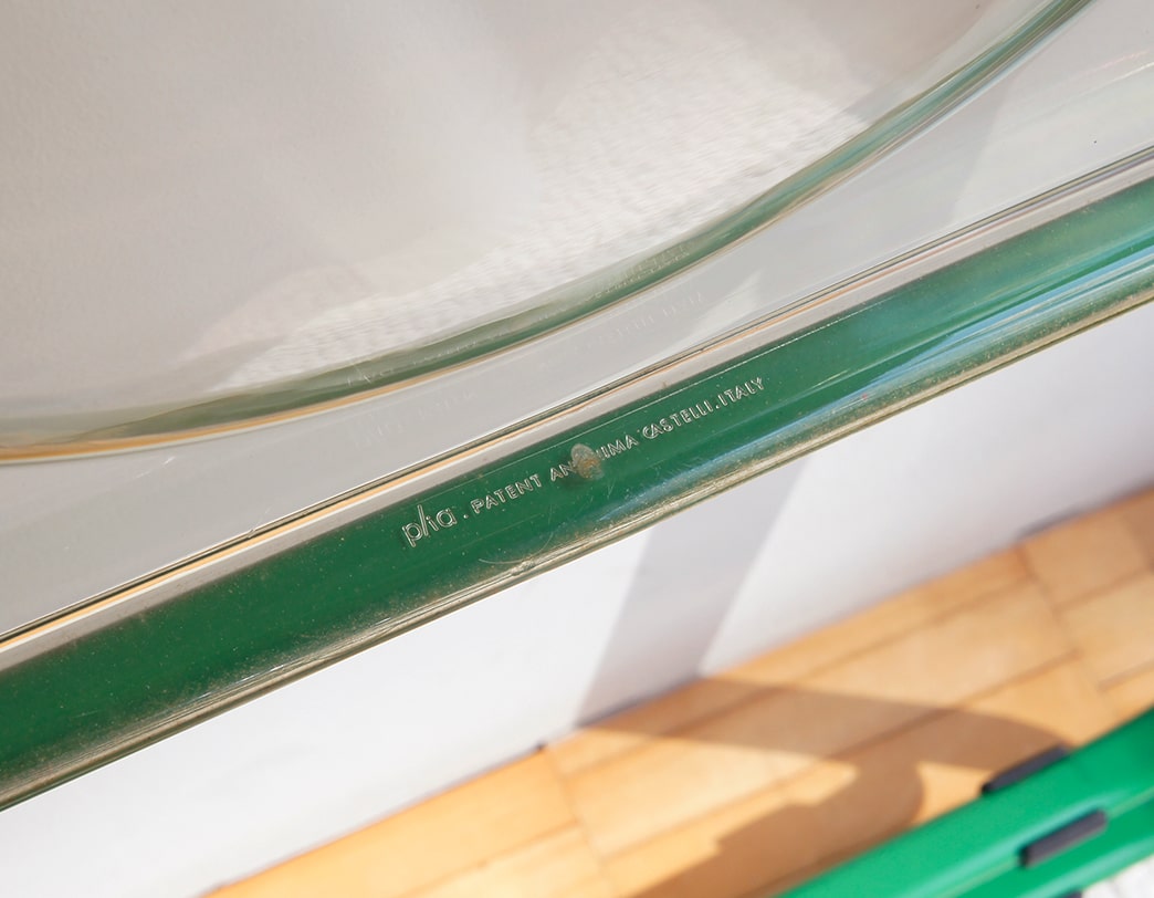 Plia Chair Green / Giancarlo Piretti