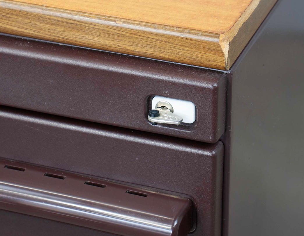 Synthesis45 Small drawer / Ettore Sottsass