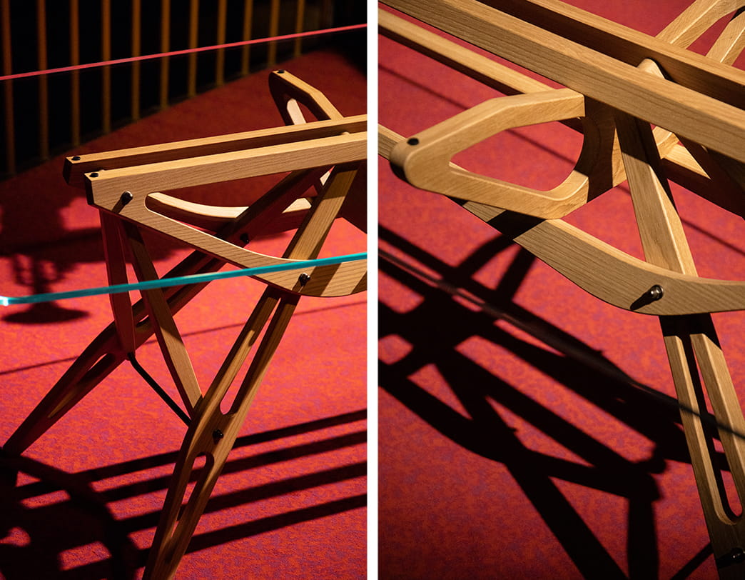 レアーレ テーブル