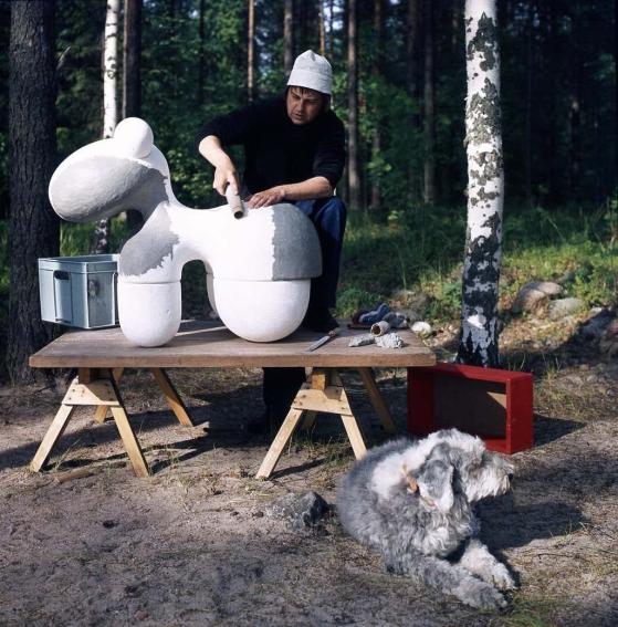 かわいらしいポニー!