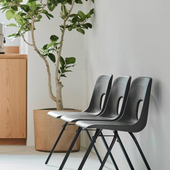 ダイニングやカフェスペースに最適