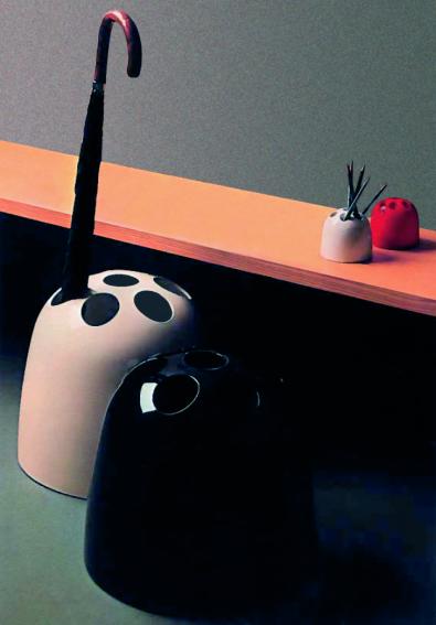 アルテミデ社の名作傘立て"DEDALO”が復刻