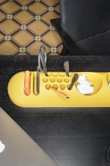 ポップアートを体現したオブジェクトホルダーが再入荷