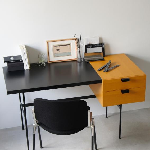 フレンチモダンを代表する偉大なデザイナー ピエール・ポラン