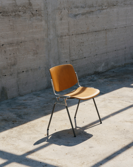 座り心地、美しさ、機能性を兼ね備えた革新的な名作