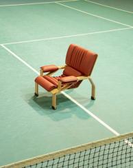 抜群の心地よさ。アナトミカルな傑作椅子