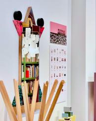 ソットサスのミラー「DIVA」