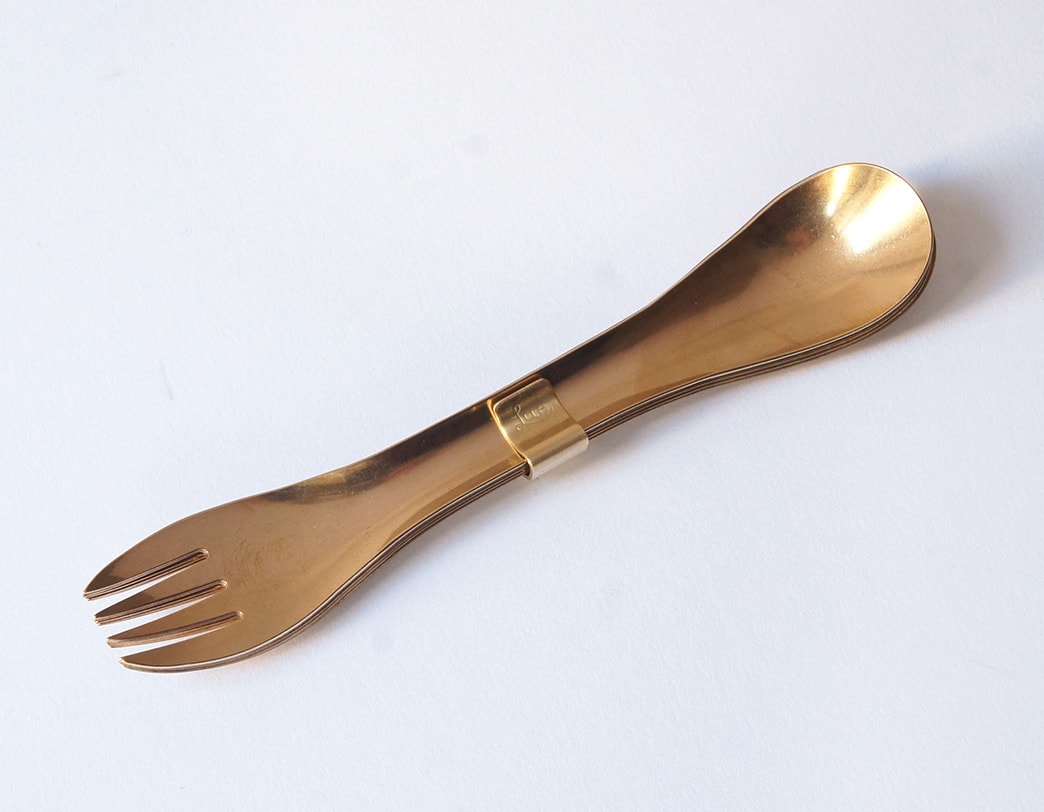 経年変化が味わい深い、真鍮のカトラリー