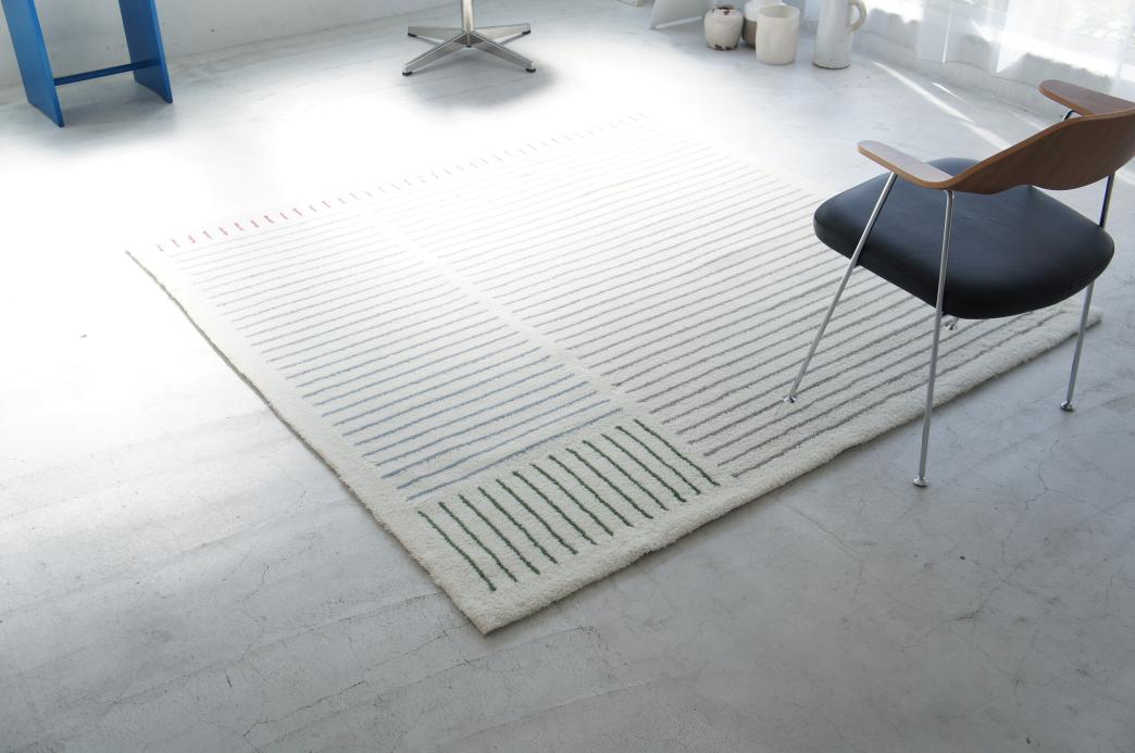 バウハウス最後の巨匠 マックス・ビルによるアートをラグに─