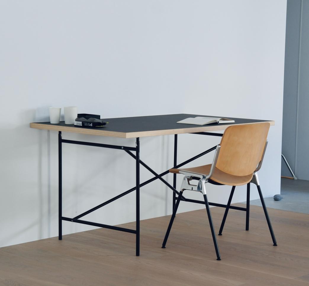 アイアーマンテーブル/リノリウム