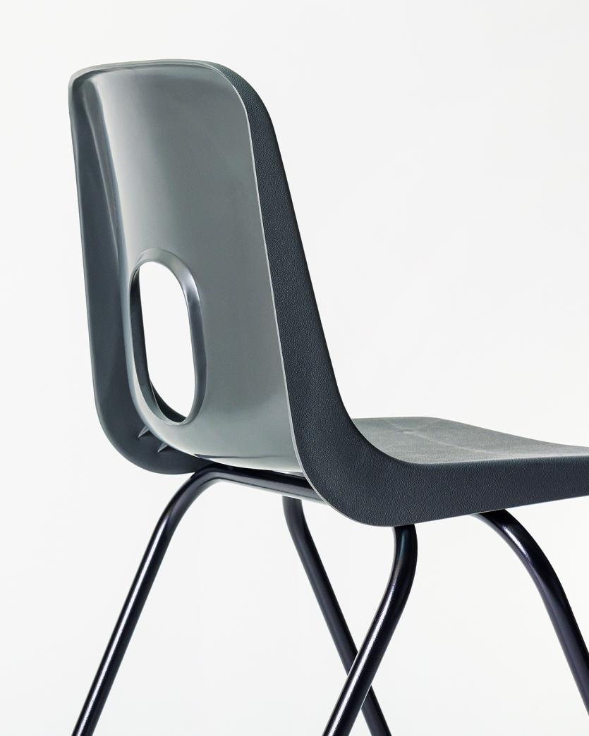 シリーズEサイドチェア